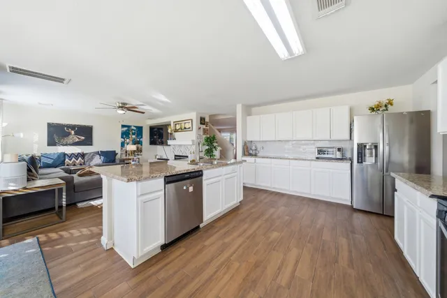 $325,000 | 16238 Soaring Eagle Drive, Houston, TX 77083