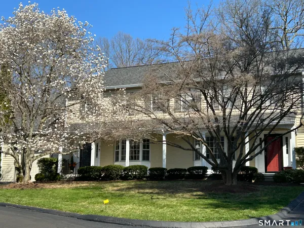 $1,150,000 | 15 Cambridge Drive, Unit 15, Madison, CT 06443