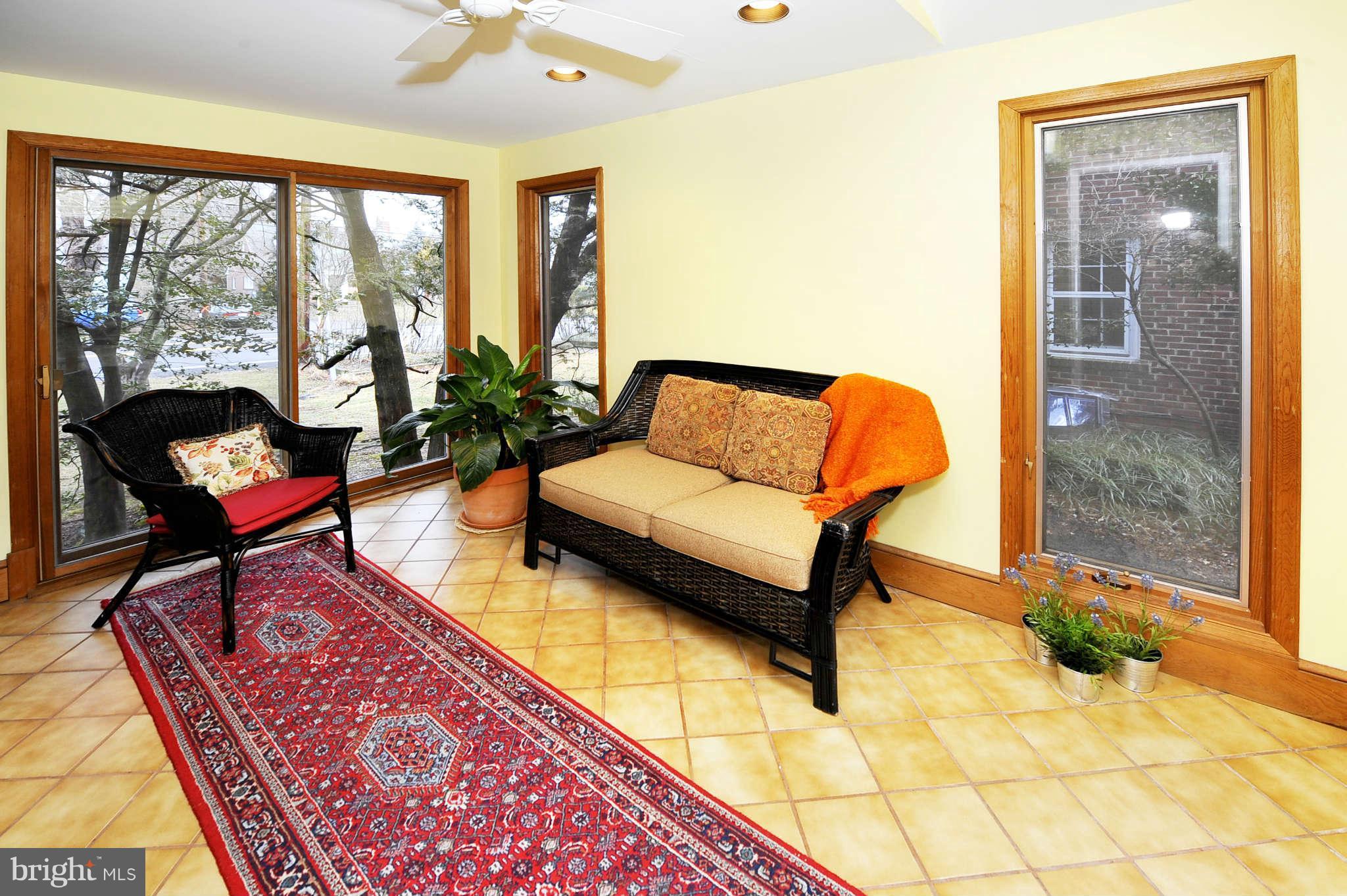 6 Franklin Avenue Silver Spring, MD 20901 - Photo 3 of 23 Interior (General)