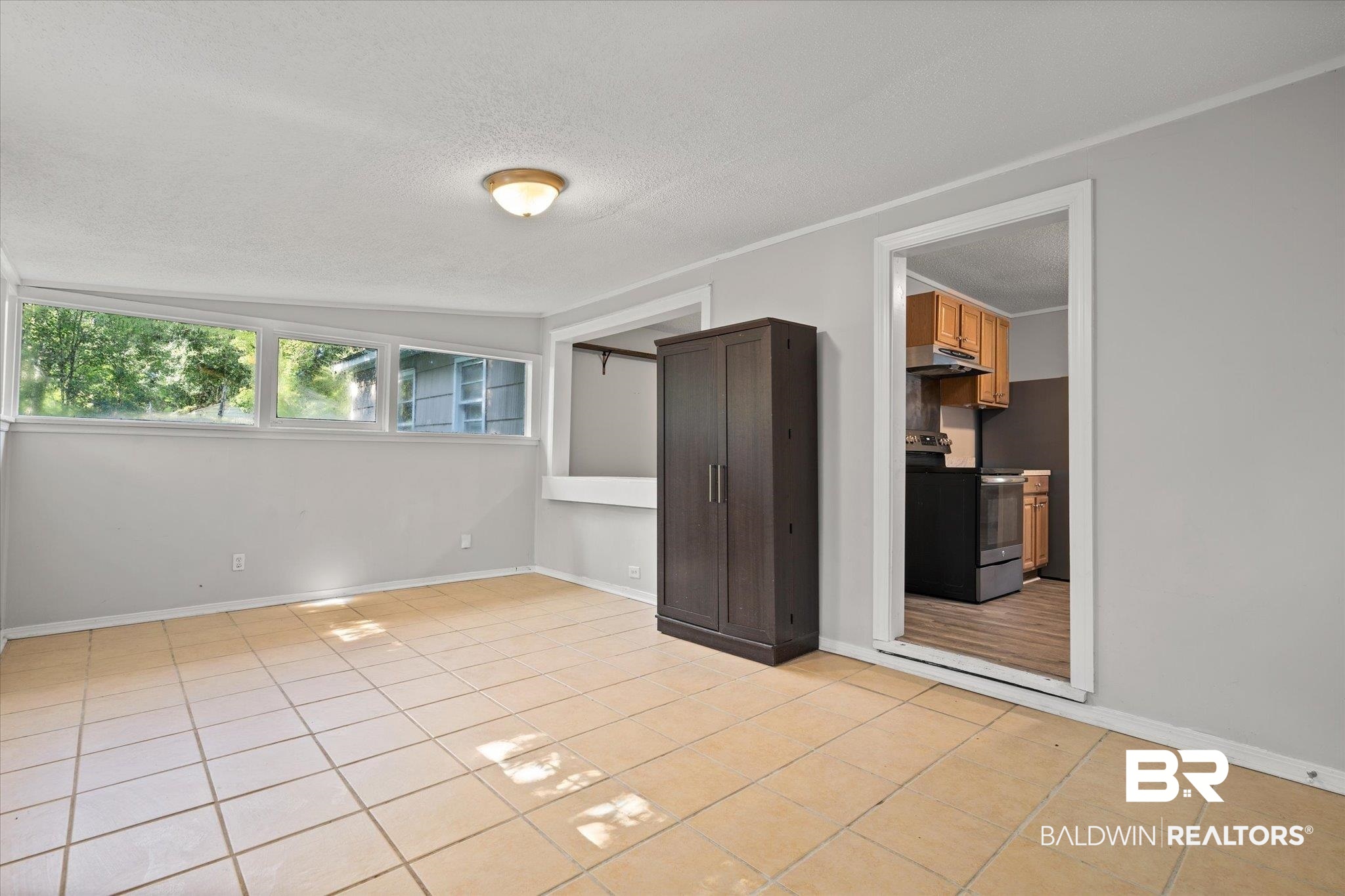 116 Shell Road Place Mobile, AL 36607 - Photo 9 of 30
