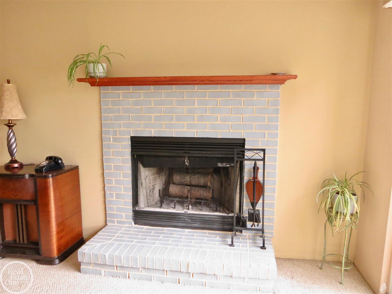 1396 Crescent Lane, Unit 336 Rochester Hills, MI 48306 - Photo 8 of 33