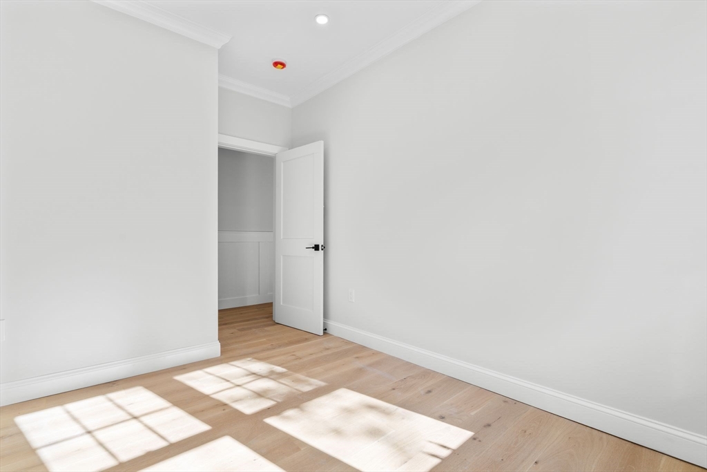 16 Davelin Road Wayland, MA 01778 - Photo 12 of 40 Gallery Image 12