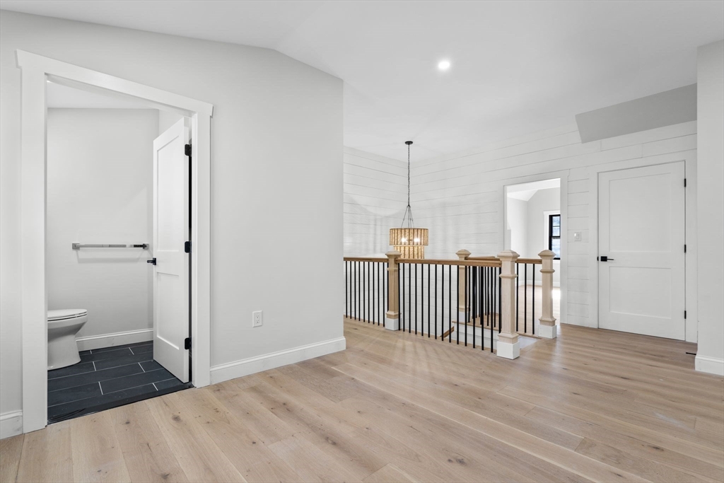 16 Davelin Road Wayland, MA 01778 - Photo 17 of 40 Gallery Image 17