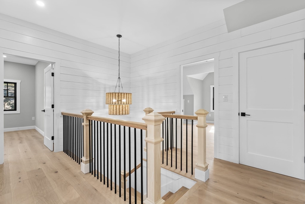 16 Davelin Road Wayland, MA 01778 - Photo 18 of 40 Gallery Image 18