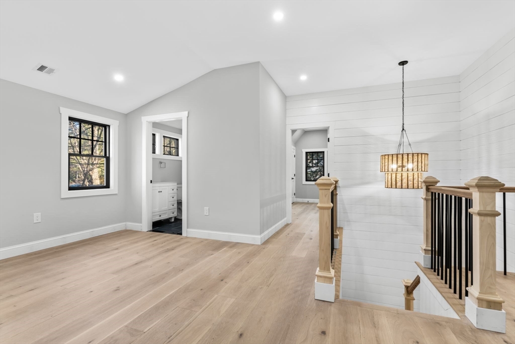 16 Davelin Road Wayland, MA 01778 - Photo 20 of 40 Gallery Image 20