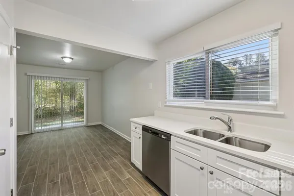 $2,500 | 7030 Huntsmaster Drive, Charlotte, NC 28277