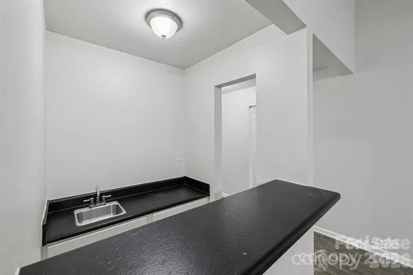 $2,500 | 7030 Huntsmaster Drive, Charlotte, NC 28277