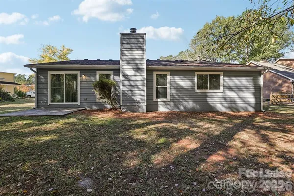 $2,500 | 7030 Huntsmaster Drive, Charlotte, NC 28277