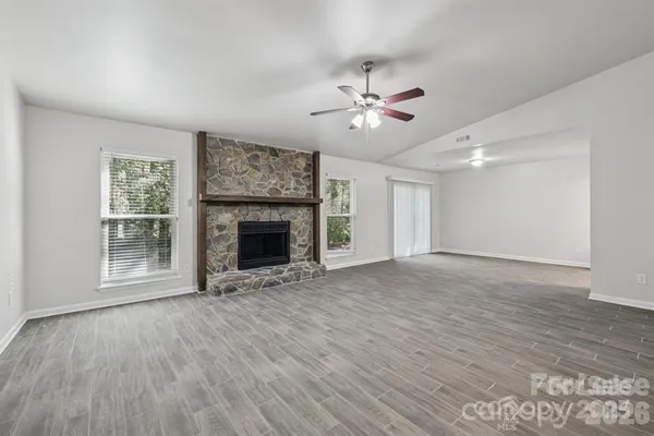 $2,500 | 7030 Huntsmaster Drive, Charlotte, NC 28277