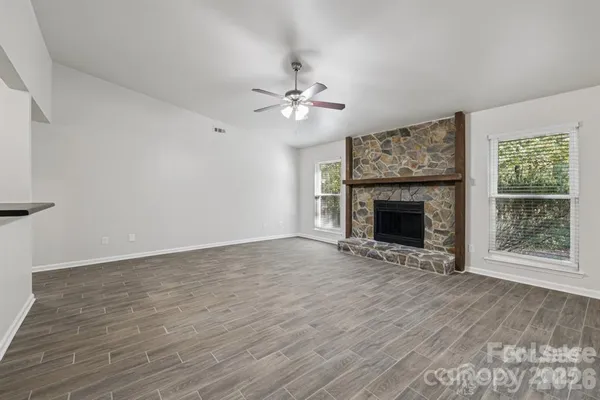 $2,500 | 7030 Huntsmaster Drive, Charlotte, NC 28277