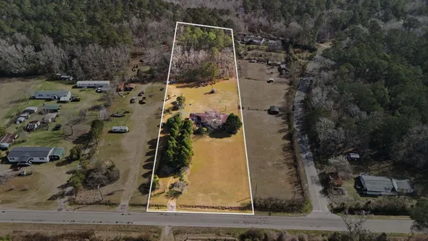 $255,900 | 1364 Hwy 35 Saint Stephen Sc 29479, St. Stephen, SC 29479