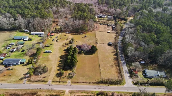 $255,900 | 1364 Hwy 35 Saint Stephen Sc 29479, St. Stephen, SC 29479