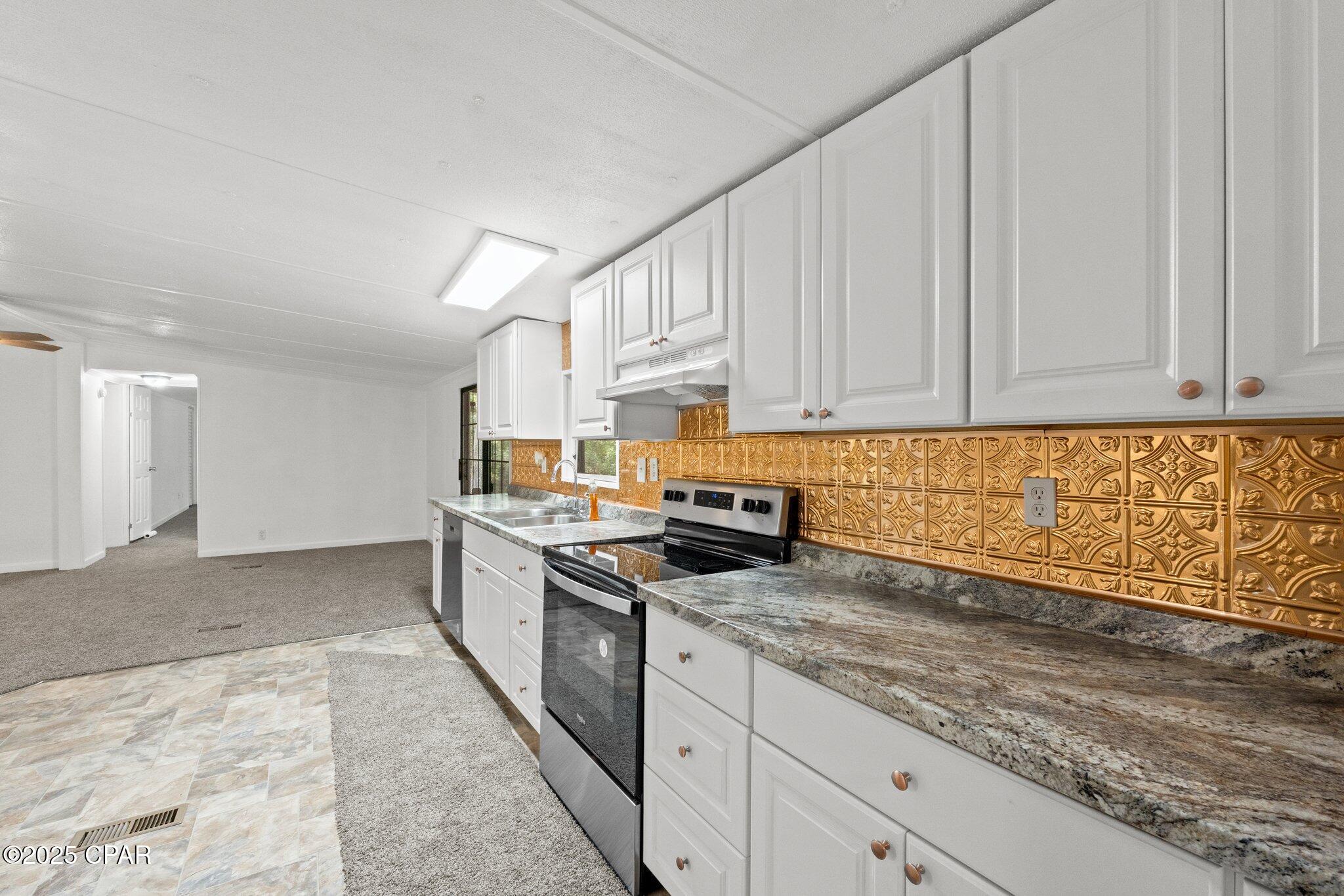 1509 Southern Way Chipley, FL 32428 - Photo 18 of 56