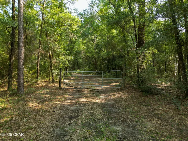 $254,900 | 1509 Southern Way, Chipley, FL 32428