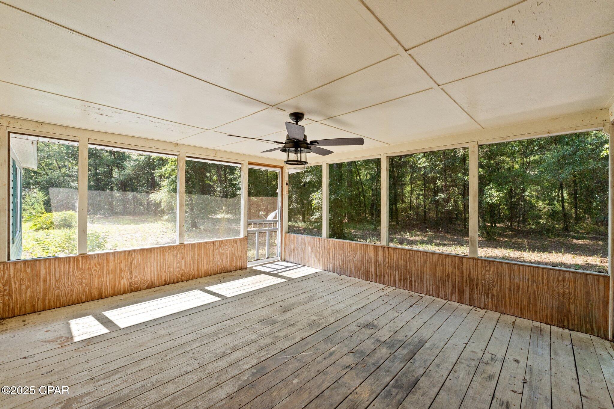 1509 Southern Way Chipley, FL 32428 - Photo 8 of 56