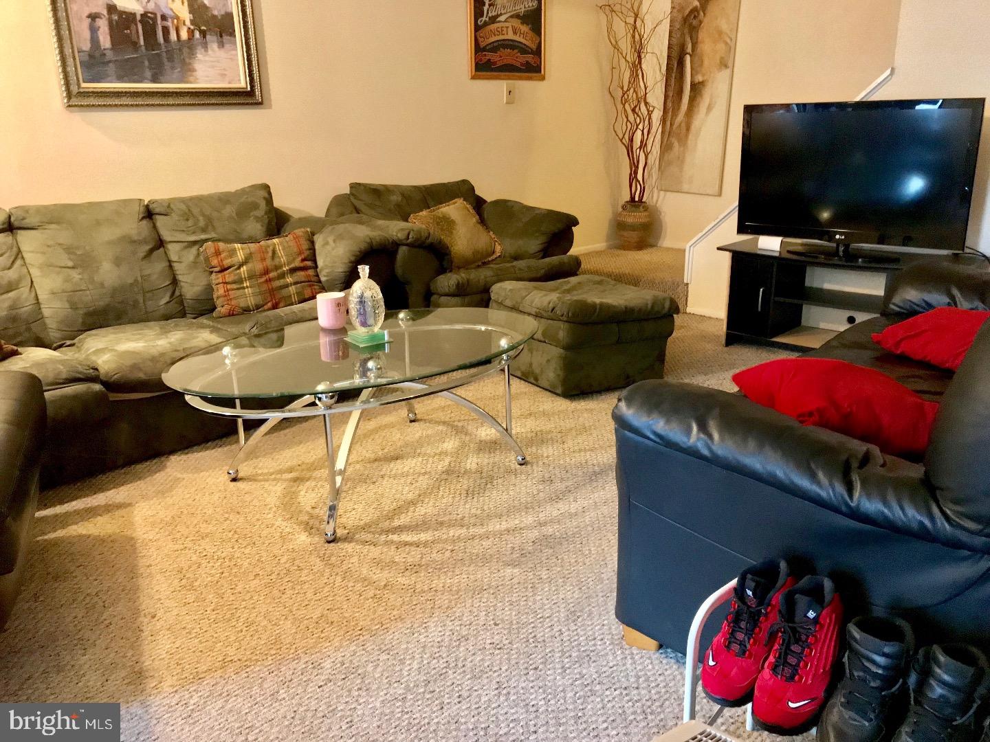1801 Laurel Road, Unit 1005 Lindenwold, NJ 08021 - Photo 2 of 4