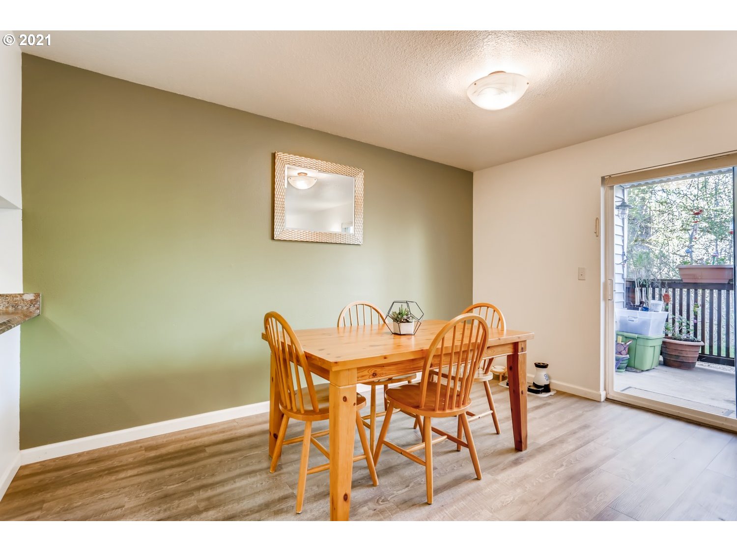 10640 Southwest Davies Road, Unit 21 Beaverton, OR 97008 - Photo 11 of 28 Gallery Image 11