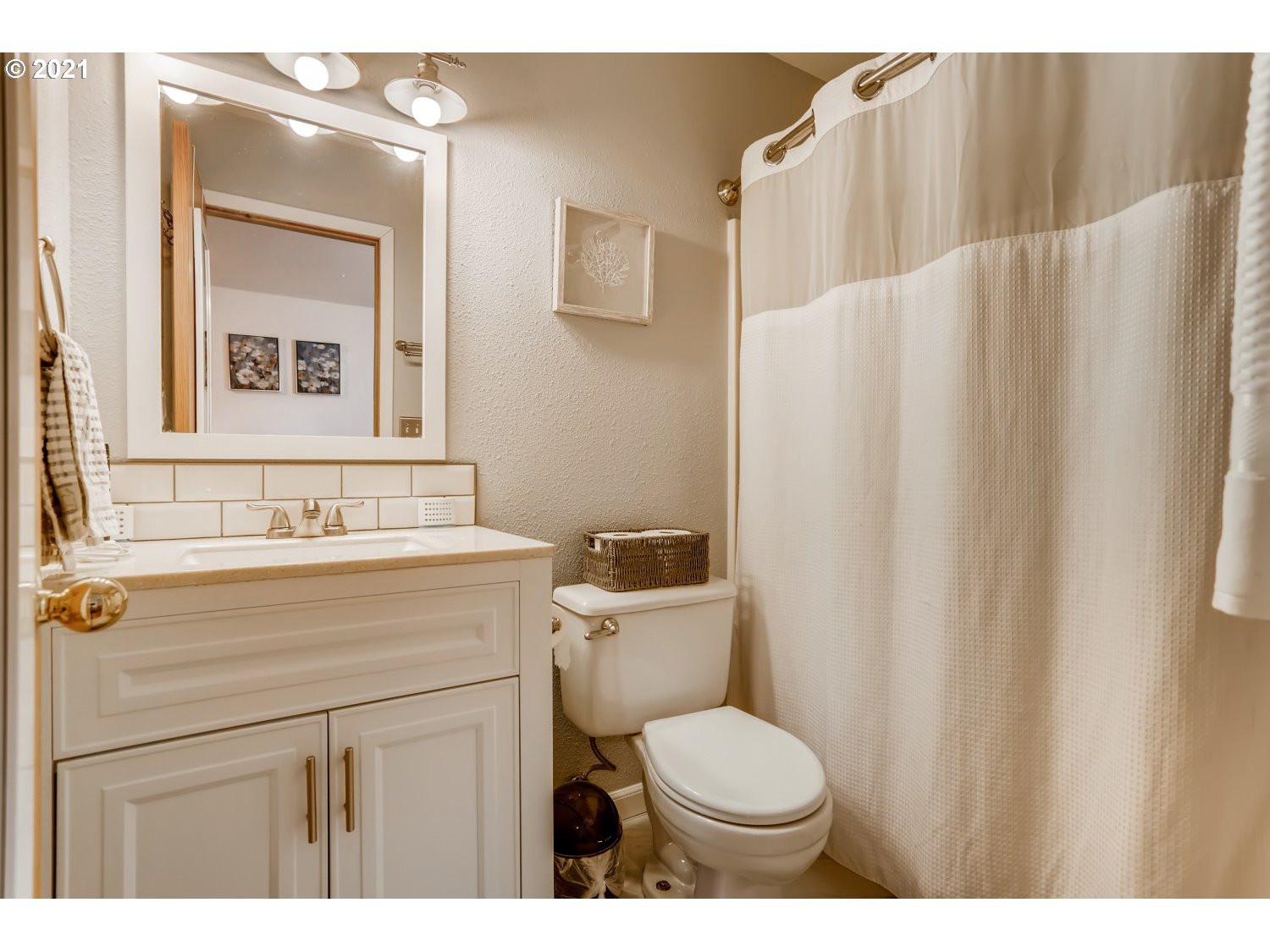 10640 Southwest Davies Road, Unit 21 Beaverton, OR 97008 - Photo 19 of 28 Gallery Image 19