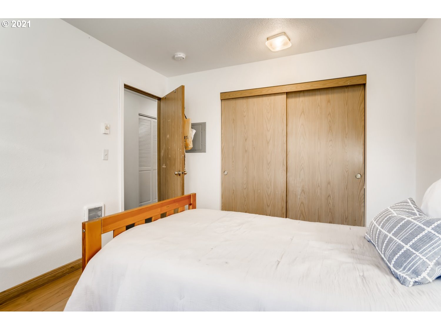 10640 Southwest Davies Road, Unit 21 Beaverton, OR 97008 - Photo 21 of 28 Gallery Image 21