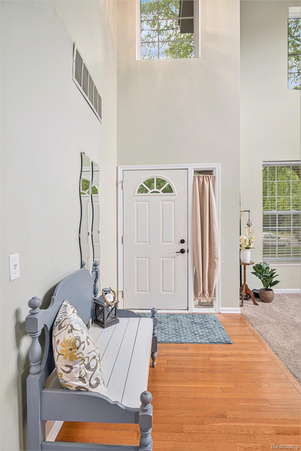 1515 Ashton Ridge Court Howell, MI 48843 - Photo 8 of 27 005_file_9.jpg