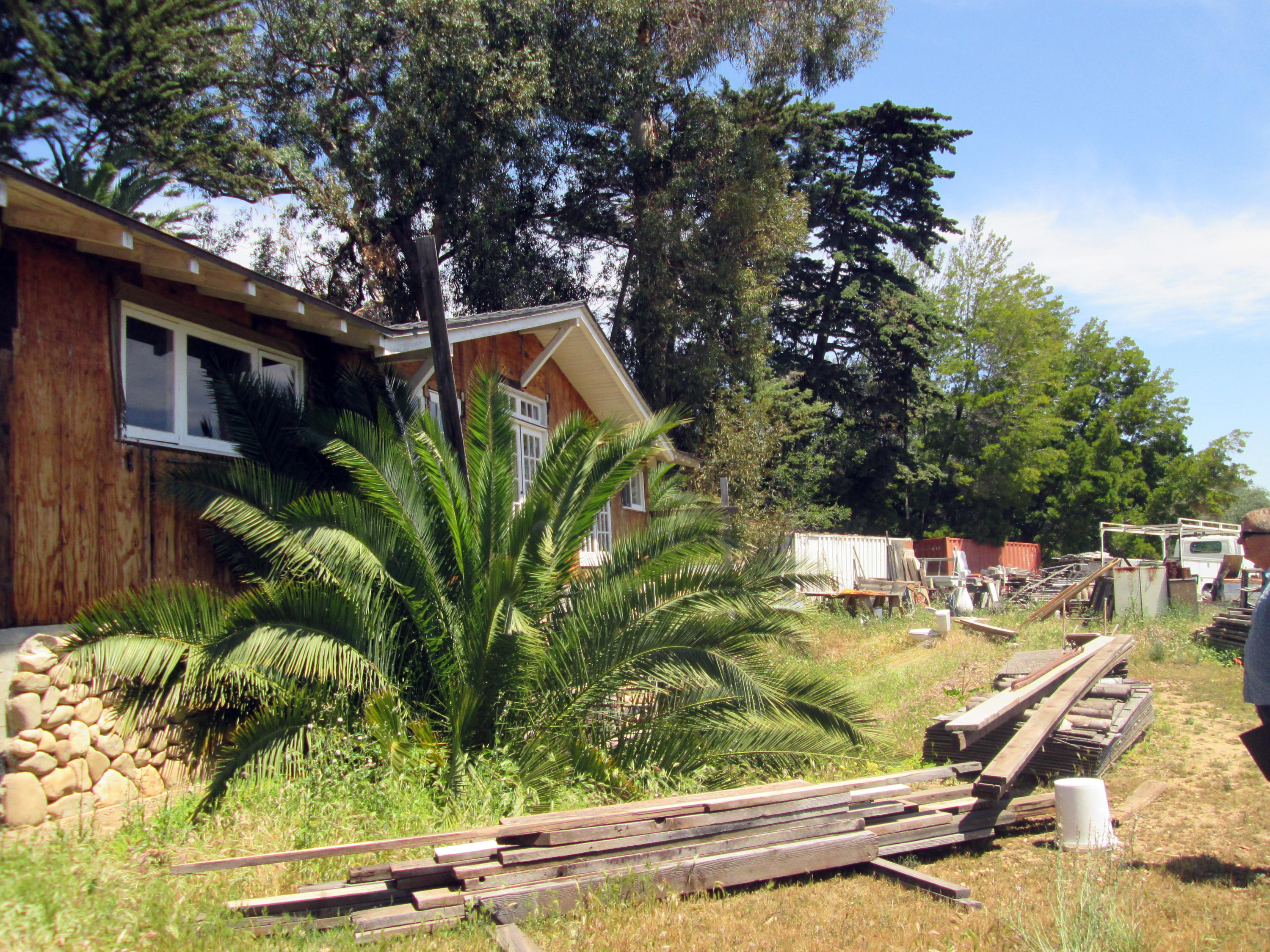 1144 Alston Road Santa Barbara, CA 93108 - Photo 14 of 15 1144 Alston structure