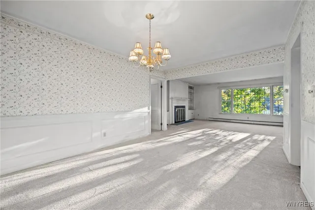 $185,000 | 7 Woodbrook Drive, Unit 3, East Aurora, NY 14052