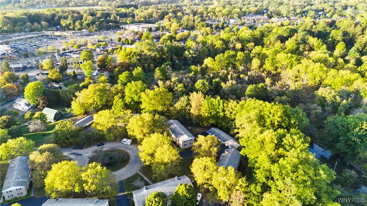 7 Woodbrook Drive, Unit 3 East Aurora, NY 14052 - Photo 5 of 27