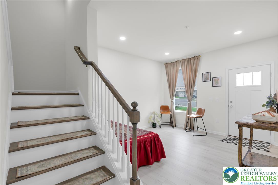 4816 Daisy Road Allentown, PA 18104 - Photo 12 of 38