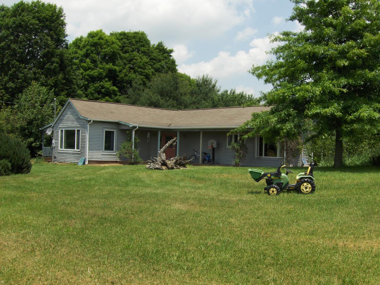 Willow Bend Road Union, WV 24983 - Photo 6 of 11 Ranch home w covered front porch