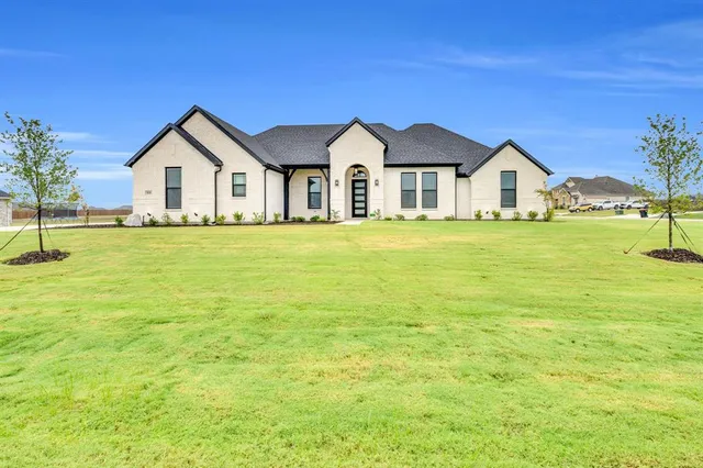 $559,990 | 1610 Blackfoot Parkway, Waxahachie, TX 75165