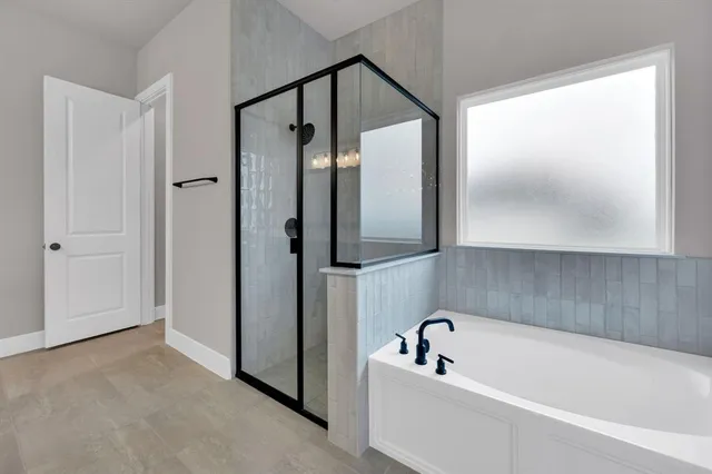 $559,990 | 1610 Blackfoot Parkway, Waxahachie, TX 75165