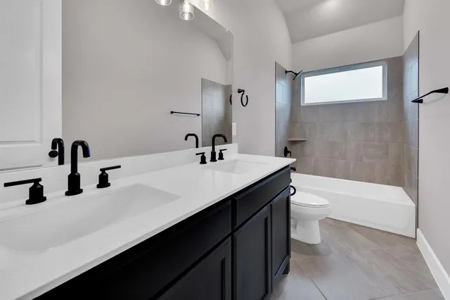 $559,990 | 1610 Blackfoot Parkway, Waxahachie, TX 75165