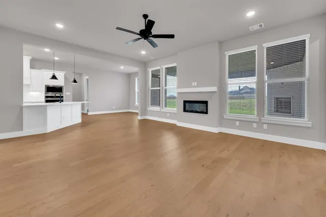 $559,990 | 1610 Blackfoot Parkway, Waxahachie, TX 75165