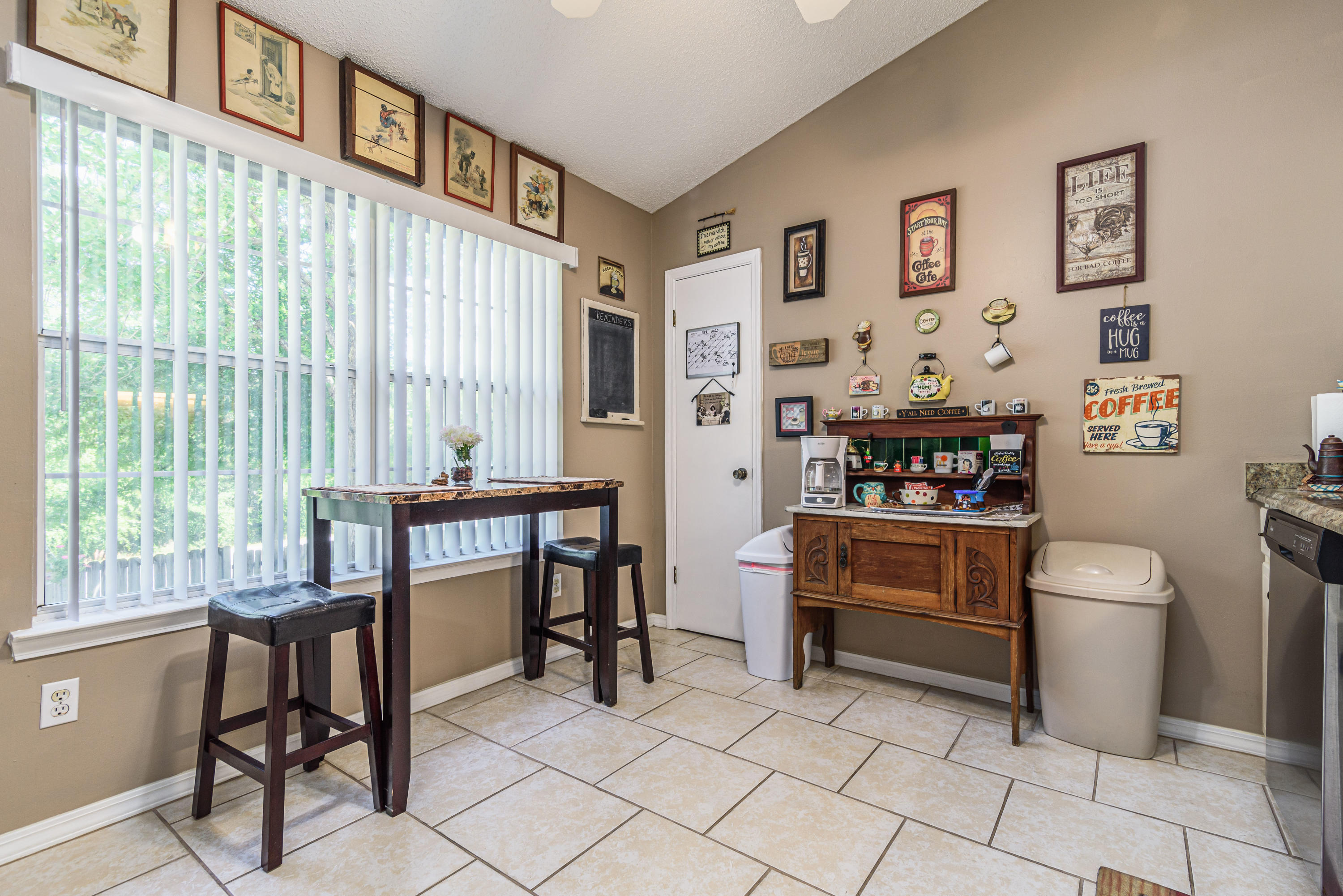 46 Abbey Road Crestview, FL 32539 - Photo 13 of 44 Gallery Image 13