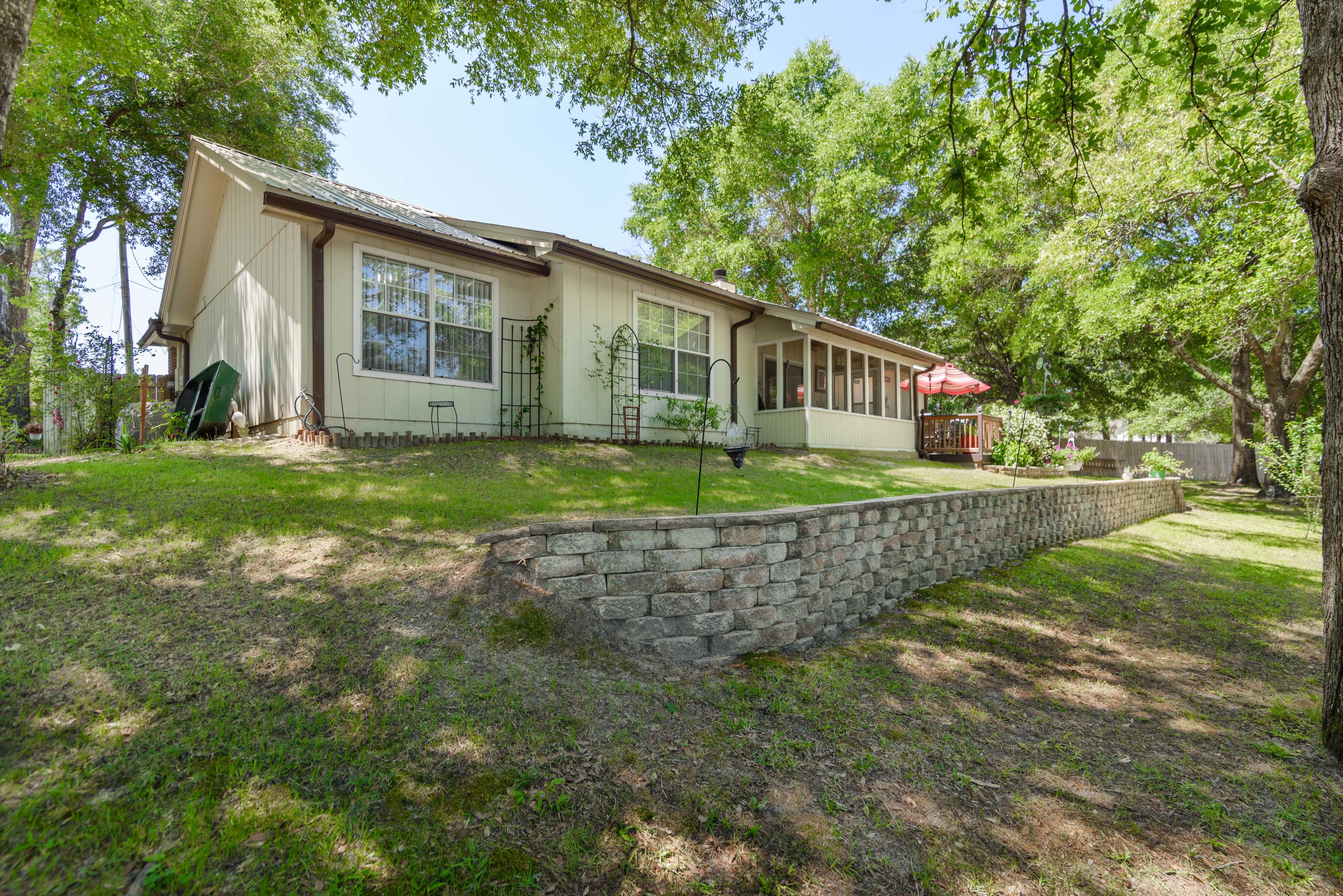 46 Abbey Road Crestview, FL 32539 - Photo 38 of 44 Gallery Image 38