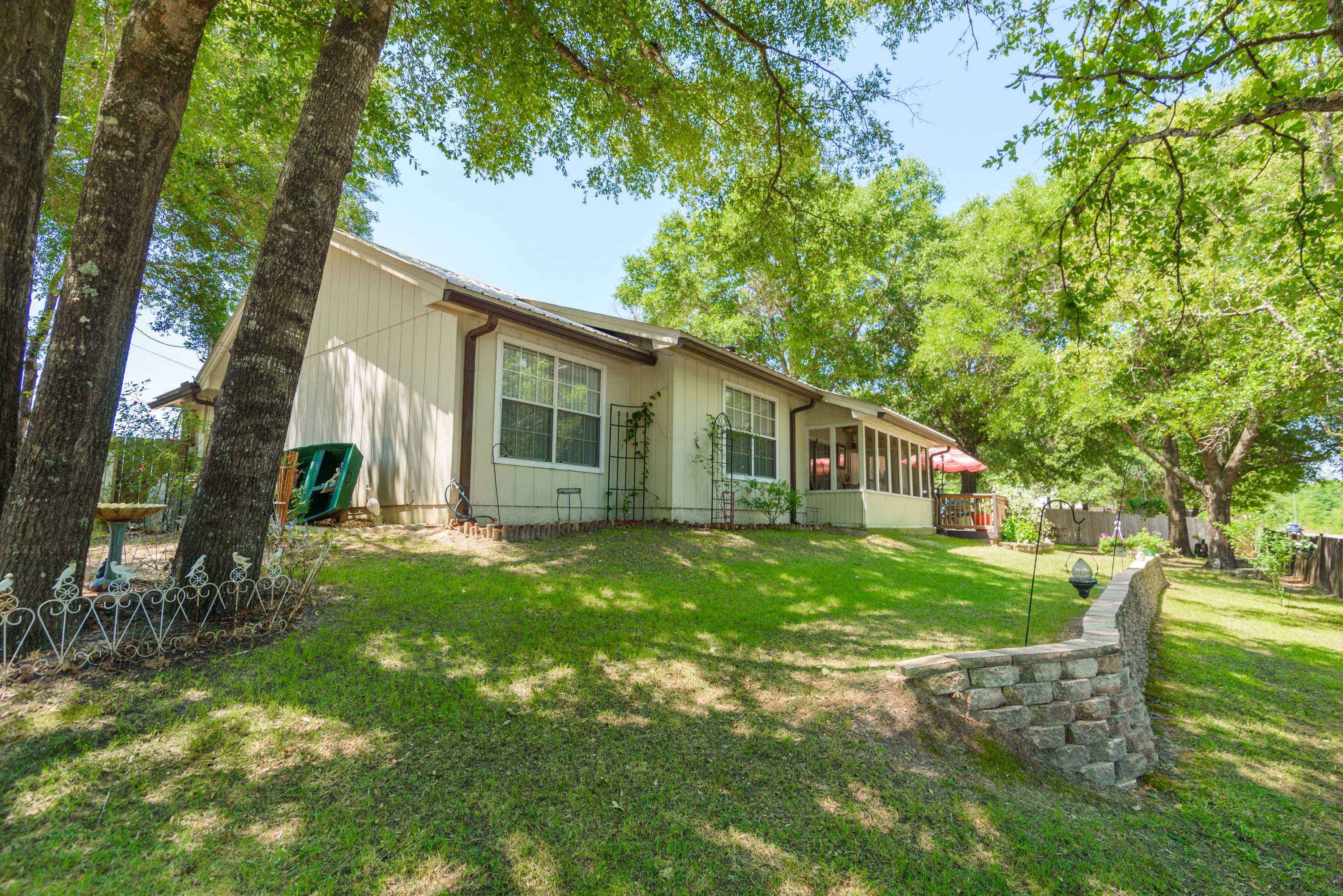46 Abbey Road Crestview, FL 32539 - Photo 39 of 44 Gallery Image 39