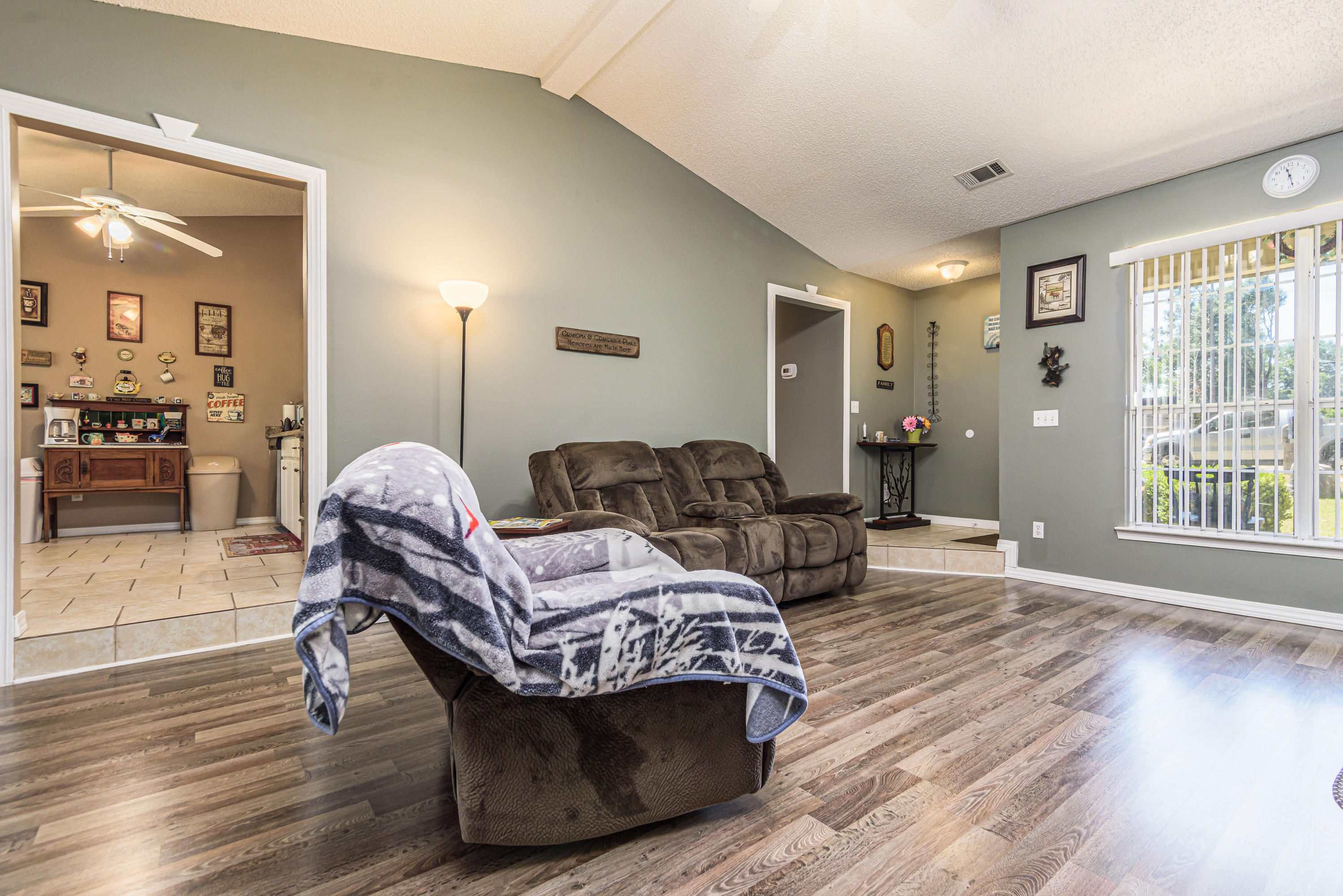 46 Abbey Road Crestview, FL 32539 - Photo 7 of 44 Gallery Image 7