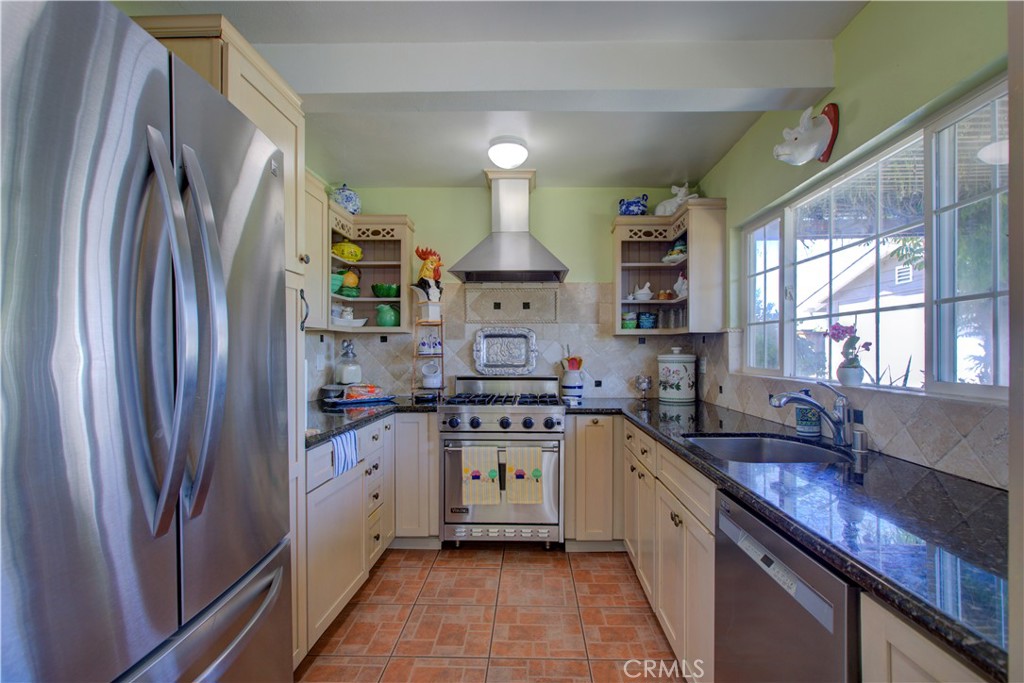 14793 Ronda San Jose, CA 95124 - Photo 10 of 30
