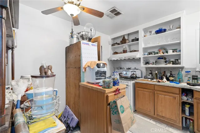 $1,199,000 | 11170 Burbank Boulevard, North Hollywood, CA 91601