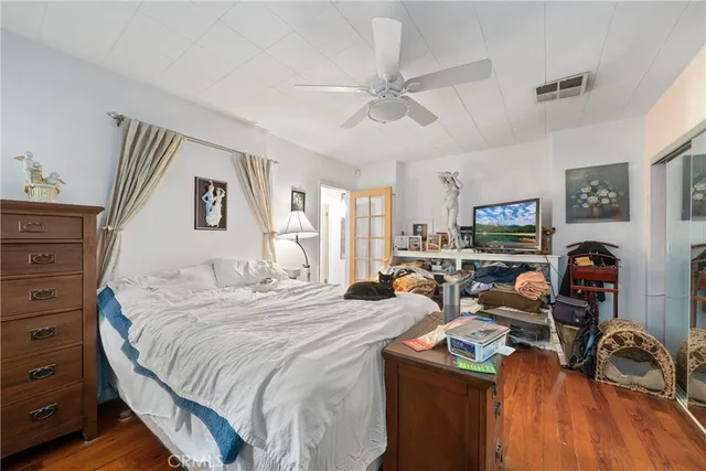 $1,199,000 | 11170 Burbank Boulevard, North Hollywood, CA 91601