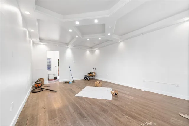 $1,199,000 | 11170 Burbank Boulevard, North Hollywood, CA 91601