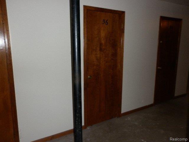 54731 Shelby Road Utica, MI 48316 - Photo 11 of 25 P1000014.JPG