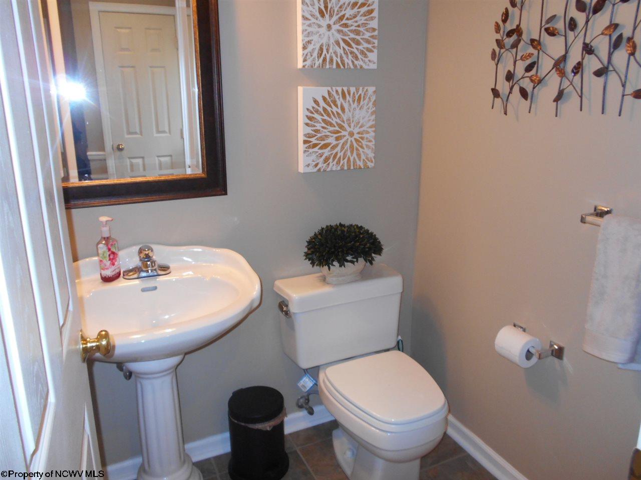 1018 Chestnut Ridge Road Morgantown, WV 26505 - Photo 14 of 20 Gallery Image 14