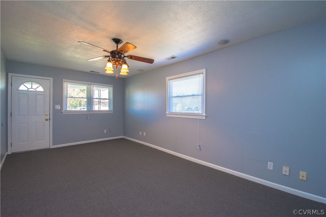 209 Rip Rap Road Hampton, VA 23669 - Photo 6 of 32 Gallery Image 6
