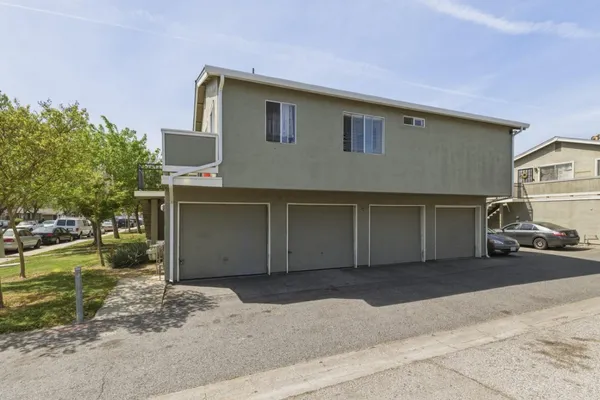 $488,888 | 1395 McQuesten Drive, Unit D, San Jose, CA 95122