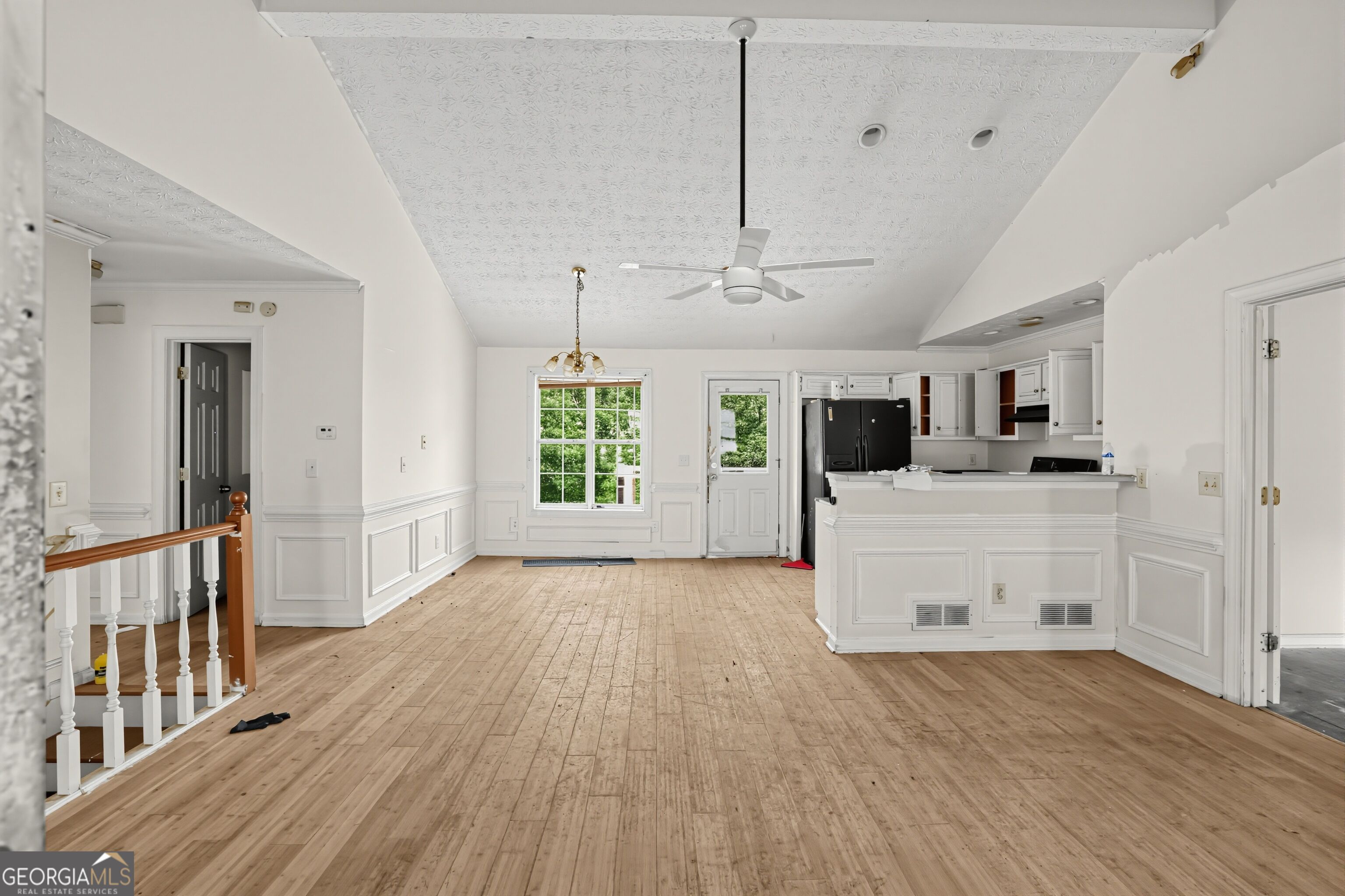 7694 Rockbridge Road Southwest Stone Mountain, GA 30087 - Photo 7 of 12 Gallery Image 7