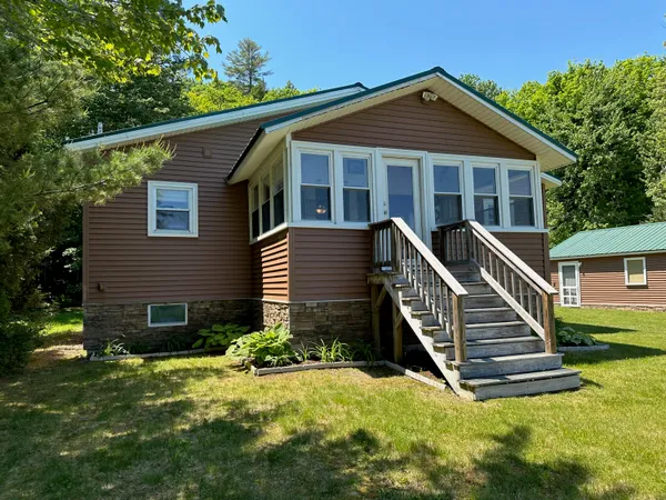 $1,295,000 | 26 Talbert Lane, Belgrade, ME 04917