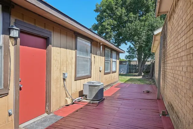 a backyard of a house
