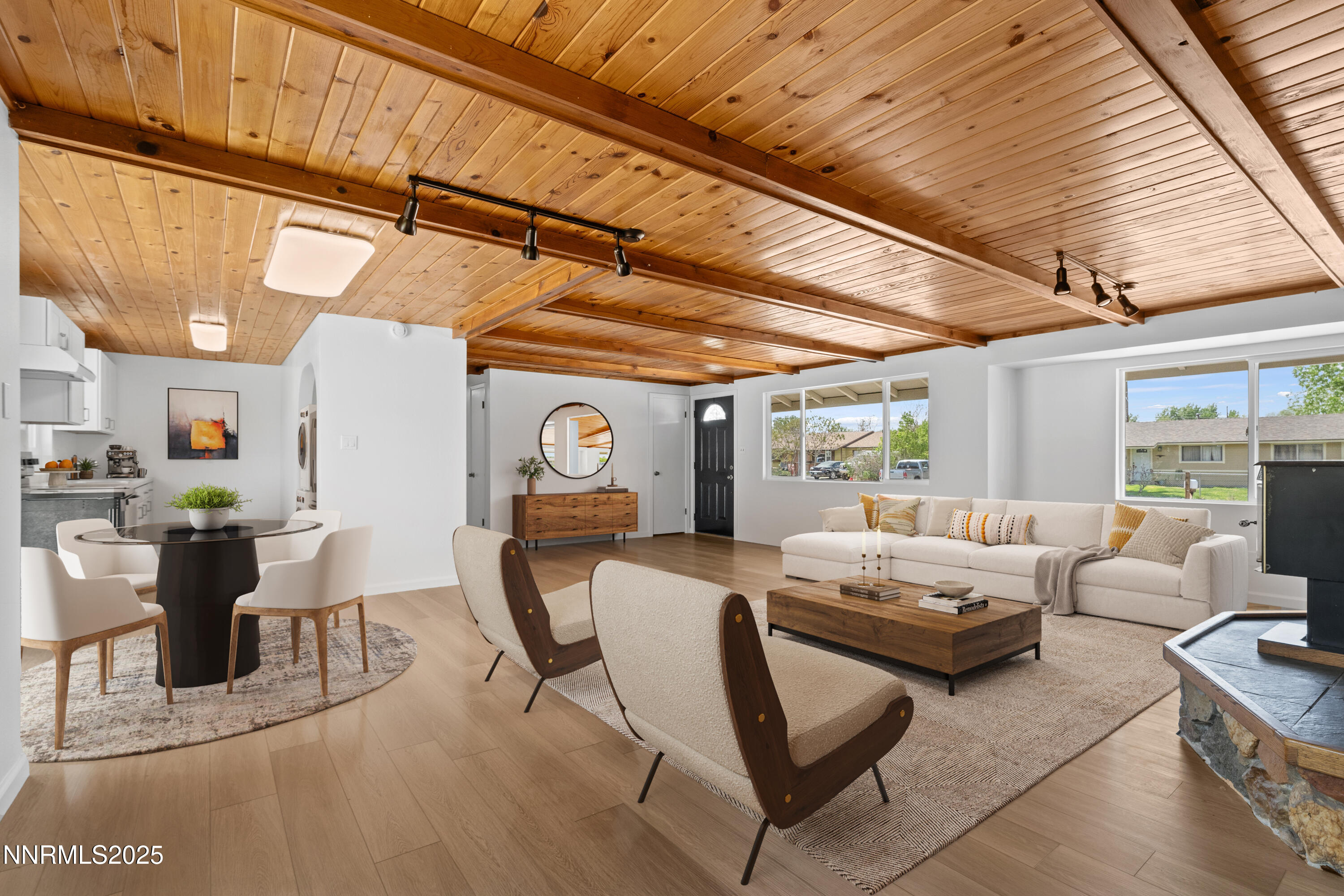 9240 Fremont Way Reno, NV 89506 - Photo 12 of 39 12-Virtually Staged