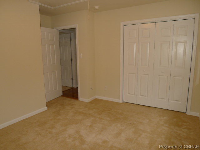 276 Roundabout Road Newtown, VA 23126 - Photo 8 of 12